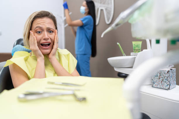 Best Broken or Chipped Tooth Repair in Pierce City, MO